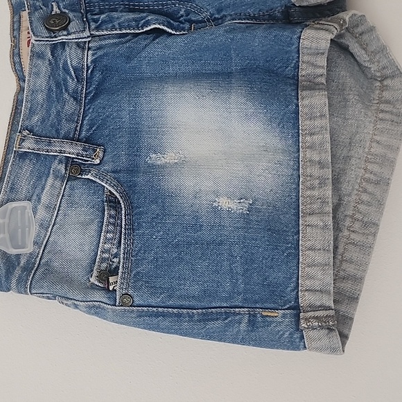 Fiorucci Vintage Blue Denim Cuffed Shorts Embroired Diamond Ring Size 28 - Picture 4 of 11